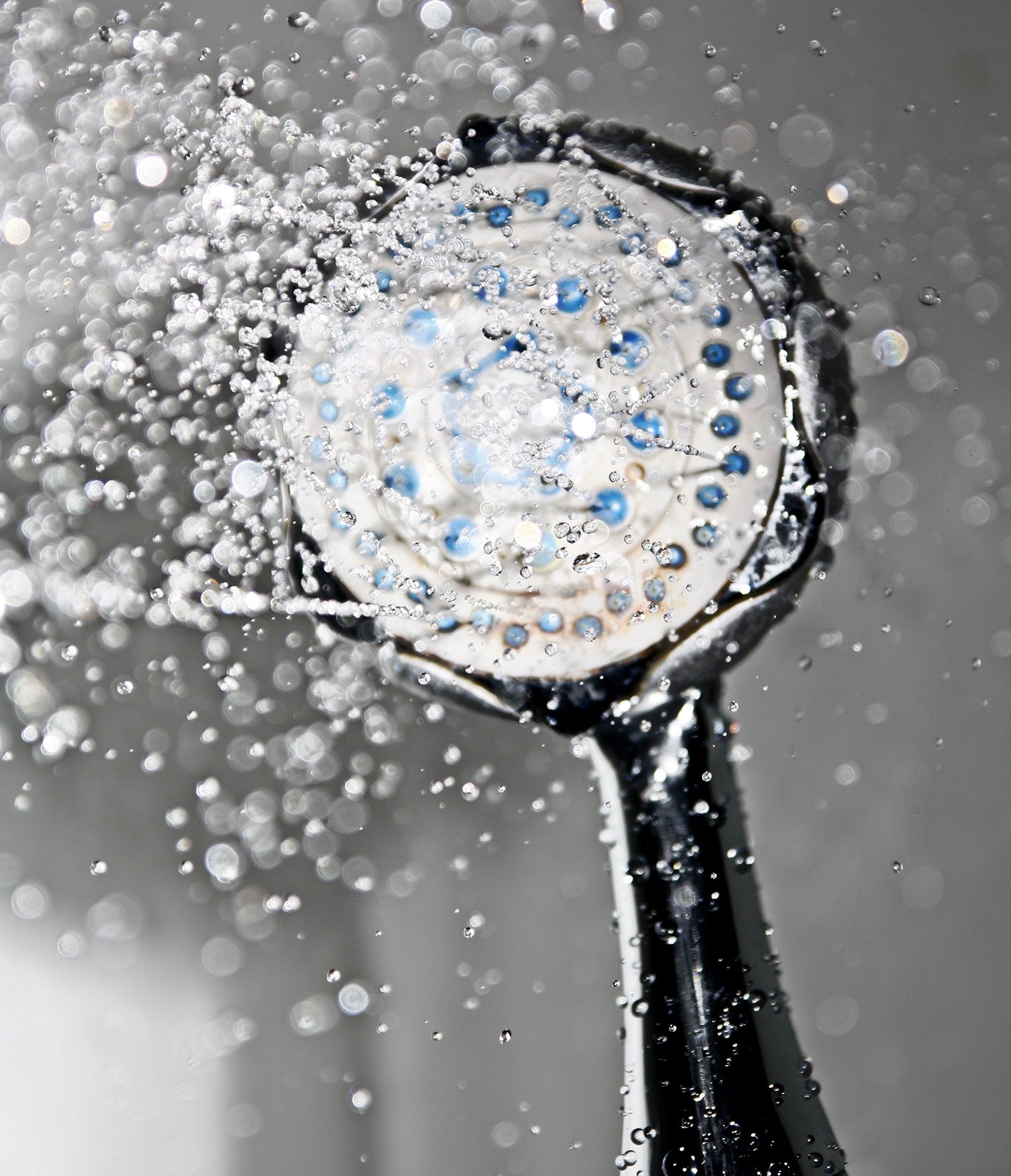 ¿Cómo saber si es momento de cambiar tu filtro para ducha?