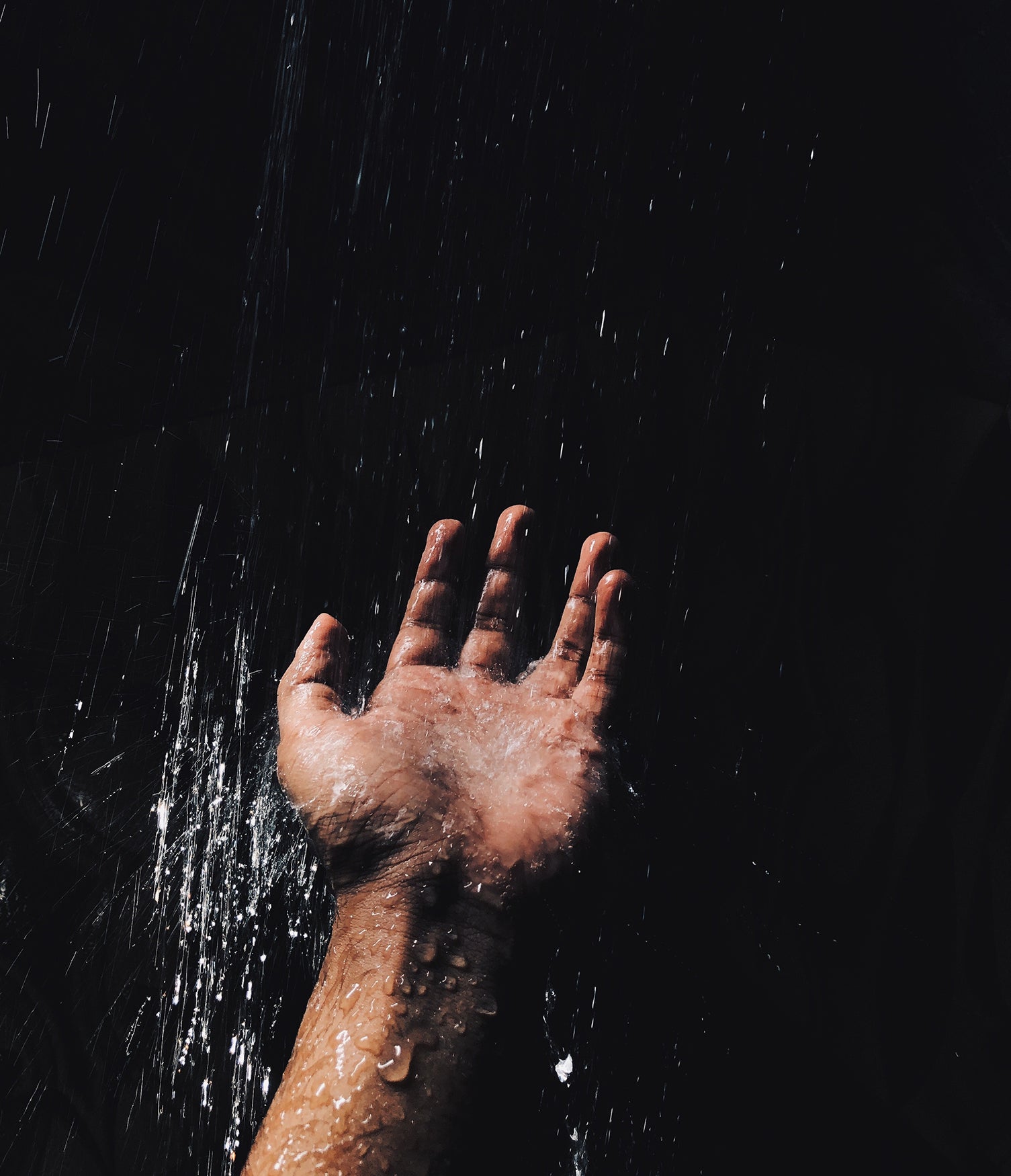 ¿Cómo influye el agua con cloro en nuestro cuerpo y piel?